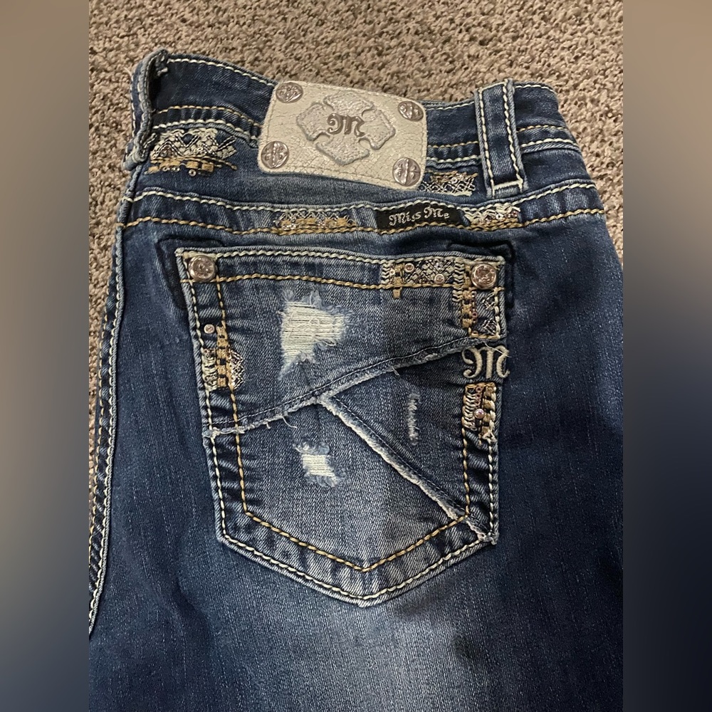 Miss Me Boot cut jeans. Size 31x33